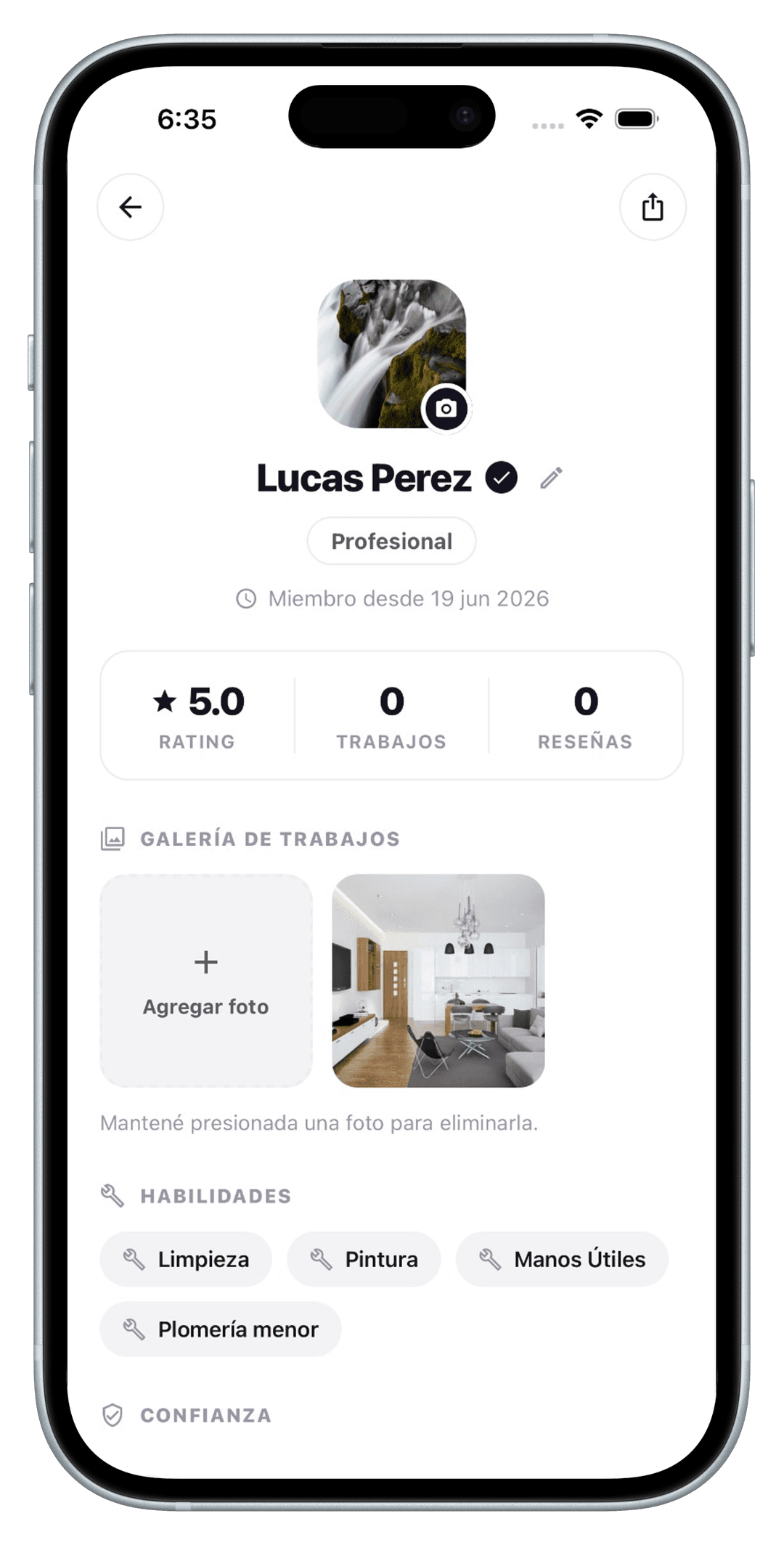 Perfil verificado de un profesional en la app Tegu